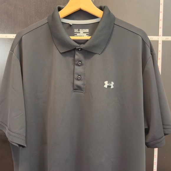 Under Armour Men's Black Polo Shirt - Picture 2 of 5